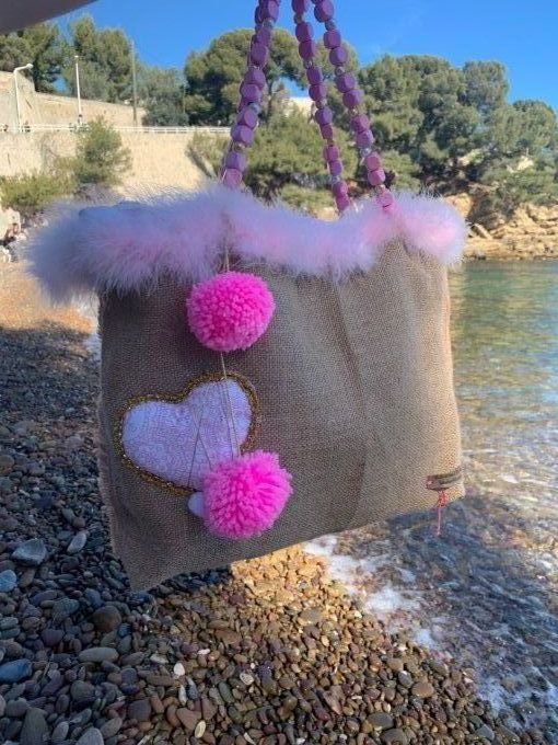 panier-jute-plumes-pompon-rose-perle-lozen